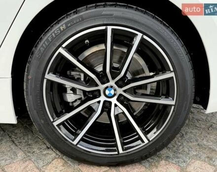 Белый БМВ 3 Серия, объемом двигателя 2 л и пробегом 111 тыс. км за 28900 $, фото 13 на Automoto.ua