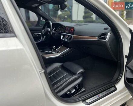 Белый БМВ 3 Серия, объемом двигателя 3 л и пробегом 115 тыс. км за 37900 $, фото 23 на Automoto.ua