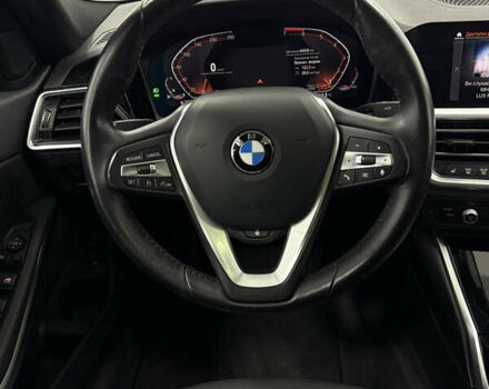 Білий БМВ 3 Серія, об'ємом двигуна 2 л та пробігом 44 тис. км за 31500 $, фото 17 на Automoto.ua