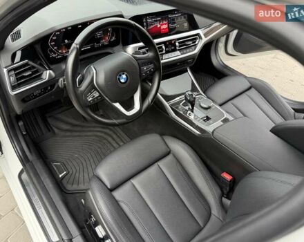 Белый БМВ 3 Серия, объемом двигателя 2 л и пробегом 111 тыс. км за 28900 $, фото 50 на Automoto.ua