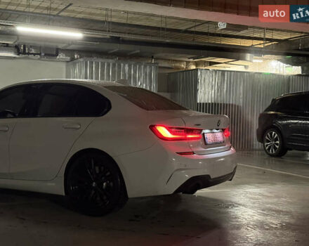 Білий БМВ 3 Серія, об'ємом двигуна 2 л та пробігом 68 тис. км за 29999 $, фото 4 на Automoto.ua