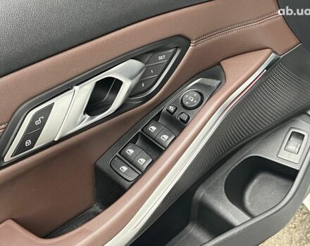 Белый БМВ 3 Серия, объемом двигателя 2 л и пробегом 135 тыс. км за 24990 $, фото 17 на Automoto.ua