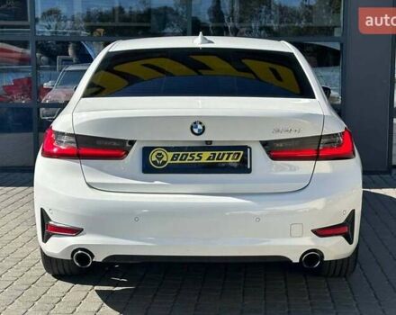 Белый БМВ 3 Серия, объемом двигателя 2 л и пробегом 98 тыс. км за 31200 $, фото 5 на Automoto.ua