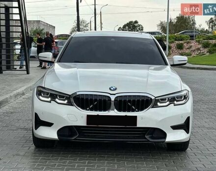 Белый БМВ 3 Серия, объемом двигателя 2 л и пробегом 95 тыс. км за 26500 $, фото 3 на Automoto.ua