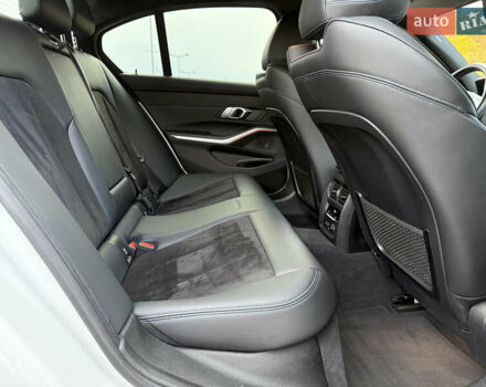 БМВ 3 Серия 2019 в Днепре (Днепропетровске) на Automoto.ua Белый БМВ 3 Серия, объемом двигателя 2 л и пробегом 63 тыс. км за 32600 $, фото 34 на Automoto.ua