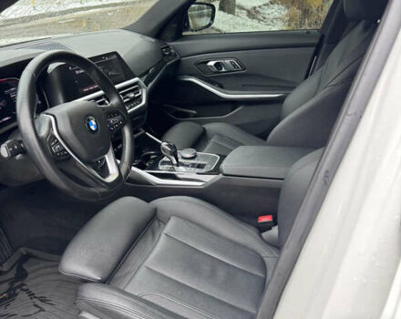 Белый БМВ 3 Серия, объемом двигателя 2 л и пробегом 143 тыс. км за 27499 $, фото 11 на Automoto.ua