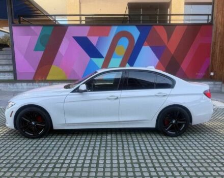 Белый БМВ 3 Серия, объемом двигателя 2 л и пробегом 43 тыс. км за 15000 $, фото 5 на Automoto.ua