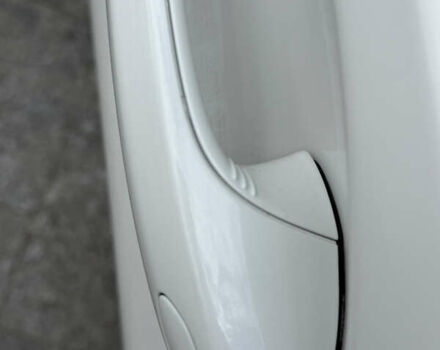 Белый БМВ 3 Серия, объемом двигателя 2 л и пробегом 73 тыс. км за 30000 $, фото 25 на Automoto.ua