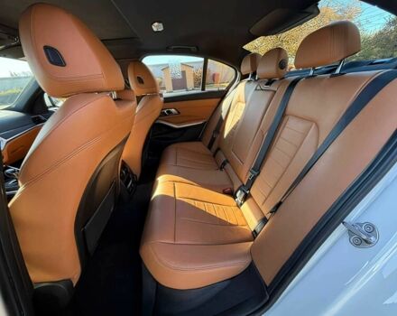 Білий БМВ 3 Серія, об'ємом двигуна 2 л та пробігом 41 тис. км за 11800 $, фото 11 на Automoto.ua