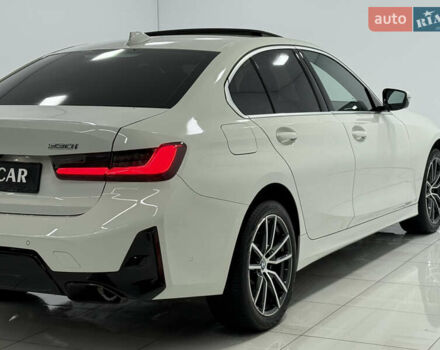 Білий БМВ 3 Серія, об'ємом двигуна 2 л та пробігом 44 тис. км за 31500 $, фото 11 на Automoto.ua