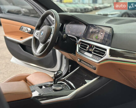 Білий БМВ 3 Серія, об'ємом двигуна 2 л та пробігом 69 тис. км за 30500 $, фото 24 на Automoto.ua