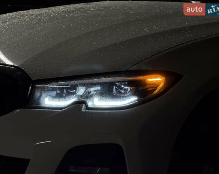 Білий БМВ 3 Серія, об'ємом двигуна 2 л та пробігом 68 тис. км за 29999 $, фото 1 на Automoto.ua