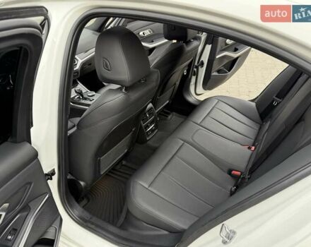 Белый БМВ 3 Серия, объемом двигателя 2 л и пробегом 111 тыс. км за 28900 $, фото 38 на Automoto.ua