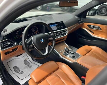 БМВ 3 Серия 2019 в Житомире на Automoto.ua Белый БМВ 3 Серия, объемом двигателя 2 л и пробегом 40 тыс. км за 9200 $, фото 12 на Automoto.ua