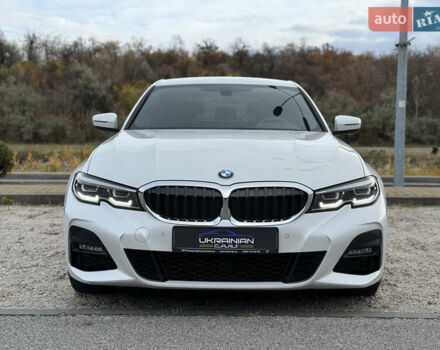 БМВ 3 Серия 2019 в Днепре (Днепропетровске) на Automoto.ua Белый БМВ 3 Серия, объемом двигателя 2 л и пробегом 63 тыс. км за 32600 $, фото 5 на Automoto.ua