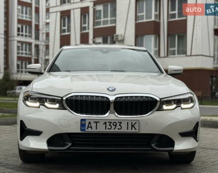 Белый БМВ 3 Серия, объемом двигателя 2 л и пробегом 99 тыс. км за 29999 $, фото 8 на Automoto.ua
