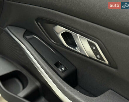 Белый БМВ 3 Серия, объемом двигателя 2 л и пробегом 99 тыс. км за 29999 $, фото 36 на Automoto.ua