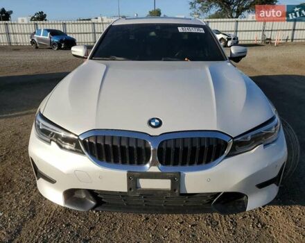 Белый БМВ 3 Серия, объемом двигателя 2 л и пробегом 87 тыс. км за 9500 $, фото 4 на Automoto.ua