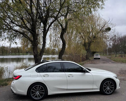 Белый БМВ 3 Серия, объемом двигателя 2 л и пробегом 143 тыс. км за 27499 $, фото 4 на Automoto.ua