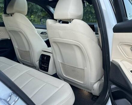 Білий БМВ 3 Серія, об'ємом двигуна 2 л та пробігом 205 тис. км за 25999 $, фото 31 на Automoto.ua