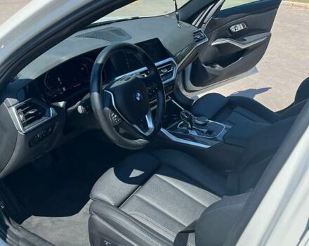 Білий БМВ 3 Серія, об'ємом двигуна 2 л та пробігом 103 тис. км за 30500 $, фото 4 на Automoto.ua