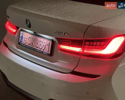 Білий БМВ 3 Серія, об'ємом двигуна 2 л та пробігом 68 тис. км за 29999 $, фото 9 на Automoto.ua
