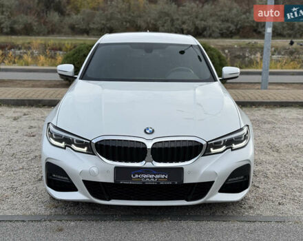 БМВ 3 Серия 2019 в Днепре (Днепропетровске) на Automoto.ua Белый БМВ 3 Серия, объемом двигателя 2 л и пробегом 63 тыс. км за 32600 $, фото 4 на Automoto.ua