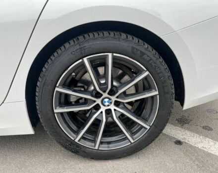 Білий БМВ 3 Серія, об'ємом двигуна 2 л та пробігом 112 тис. км за 29999 $, фото 21 на Automoto.ua