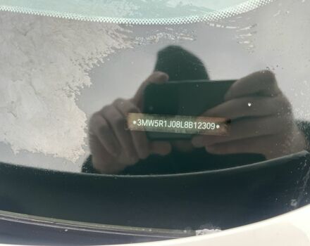 Білий БМВ 3 Серія, об'ємом двигуна 2 л та пробігом 112 тис. км за 29999 $, фото 9 на Automoto.ua