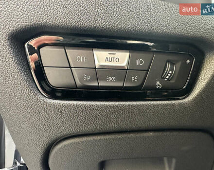 БМВ 3 Серия 2019 в Одессе на Automoto.ua Белый БМВ 3 Серия, объемом двигателя 2 л и пробегом 61 тыс. км за 35000 $, фото 21 на Automoto.ua