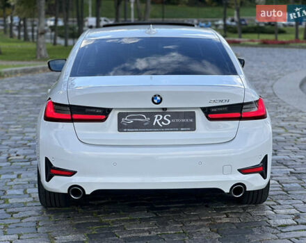 Белый БМВ 3 Серия, объемом двигателя 2 л и пробегом 116 тыс. км за 27500 $, фото 11 на Automoto.ua