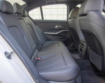 БМВ 3 Серия 2020 в Ровно на Automoto.ua Белый БМВ 3 Серия, объемом двигателя 3 л и пробегом 40 тыс. км за 30300 $, фото 14 на Automoto.ua