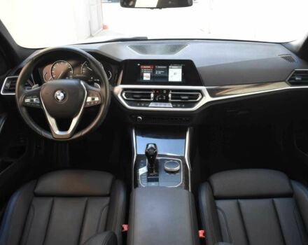 Білий БМВ 3 Серія, об'ємом двигуна 2 л та пробігом 36 тис. км за 16500 $, фото 6 на Automoto.ua