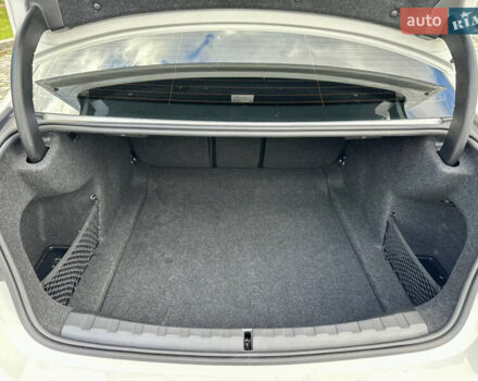 Белый БМВ 3 Серия, объемом двигателя 2 л и пробегом 116 тыс. км за 27500 $, фото 36 на Automoto.ua