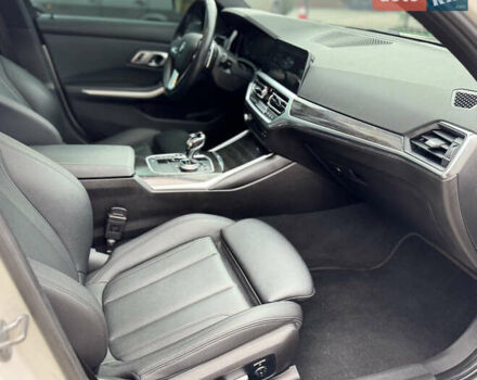 Білий БМВ 3 Серія, об'ємом двигуна 2 л та пробігом 169 тис. км за 24500 $, фото 22 на Automoto.ua