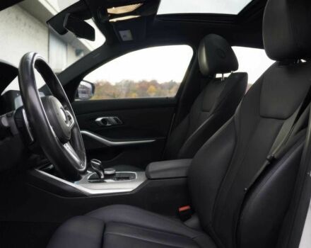 Белый БМВ 3 Серия, объемом двигателя 3 л и пробегом 43 тыс. км за 13800 $, фото 9 на Automoto.ua