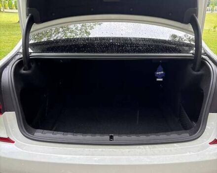 Білий БМВ 3 Серія, об'ємом двигуна 3 л та пробігом 142 тис. км за 48900 $, фото 13 на Automoto.ua