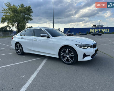Белый БМВ 3 Серия, объемом двигателя 2 л и пробегом 64 тыс. км за 30500 $, фото 11 на Automoto.ua