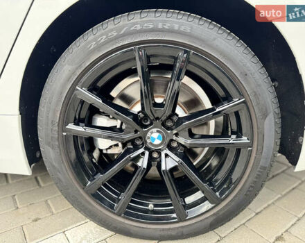 Білий БМВ 3 Серія, об'ємом двигуна 2 л та пробігом 169 тис. км за 24500 $, фото 11 на Automoto.ua