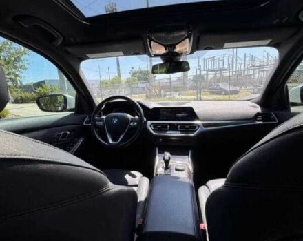 Белый БМВ 3 Серия, объемом двигателя 2 л и пробегом 41 тыс. км за 10000 $, фото 7 на Automoto.ua