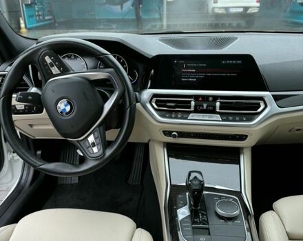 Белый БМВ 3 Серия, объемом двигателя 2 л и пробегом 60 тыс. км за 31000 $, фото 4 на Automoto.ua