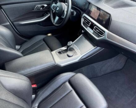 Білий БМВ 3 Серія, об'ємом двигуна 3 л та пробігом 37 тис. км за 15400 $, фото 8 на Automoto.ua