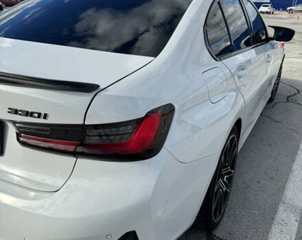 Белый БМВ 3 Серия, объемом двигателя 2 л и пробегом 112 тыс. км за 24000 $, фото 5 на Automoto.ua