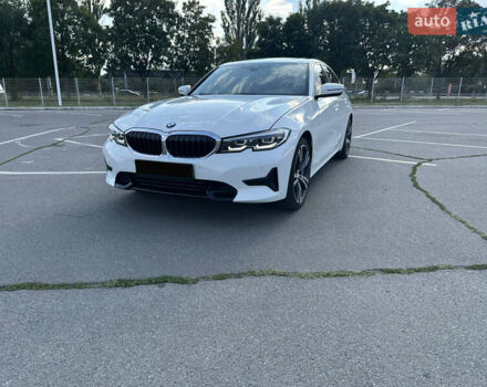 Белый БМВ 3 Серия, объемом двигателя 2 л и пробегом 64 тыс. км за 30500 $, фото 1 на Automoto.ua