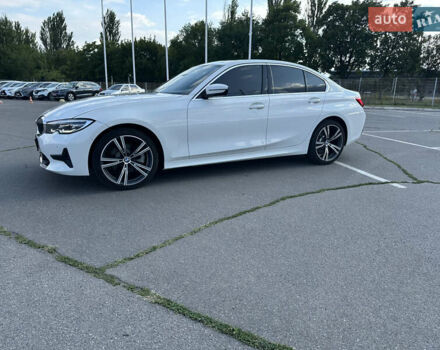 Белый БМВ 3 Серия, объемом двигателя 2 л и пробегом 64 тыс. км за 30500 $, фото 3 на Automoto.ua