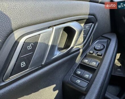 Белый БМВ 3 Серия, объемом двигателя 2 л и пробегом 136 тыс. км за 25500 $, фото 8 на Automoto.ua