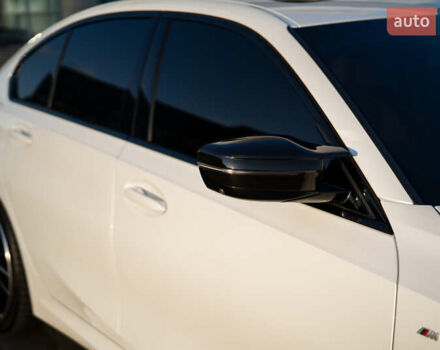 Білий БМВ 3 Серія, об'ємом двигуна 3 л та пробігом 61 тис. км за 51000 $, фото 15 на Automoto.ua