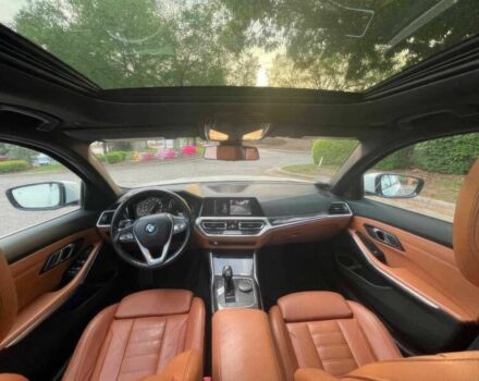 Белый БМВ 3 Серия, объемом двигателя 2 л и пробегом 49 тыс. км за 17000 $, фото 9 на Automoto.ua