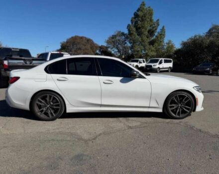 Білий БМВ 3 Серія, об'ємом двигуна 3 л та пробігом 37 тис. км за 15400 $, фото 3 на Automoto.ua