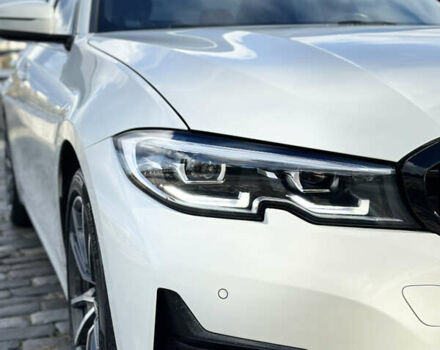 Белый БМВ 3 Серия, объемом двигателя 2 л и пробегом 116 тыс. км за 27500 $, фото 19 на Automoto.ua